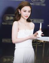 青瑶直播,虚拟主播养成记:互动直播新体验-1