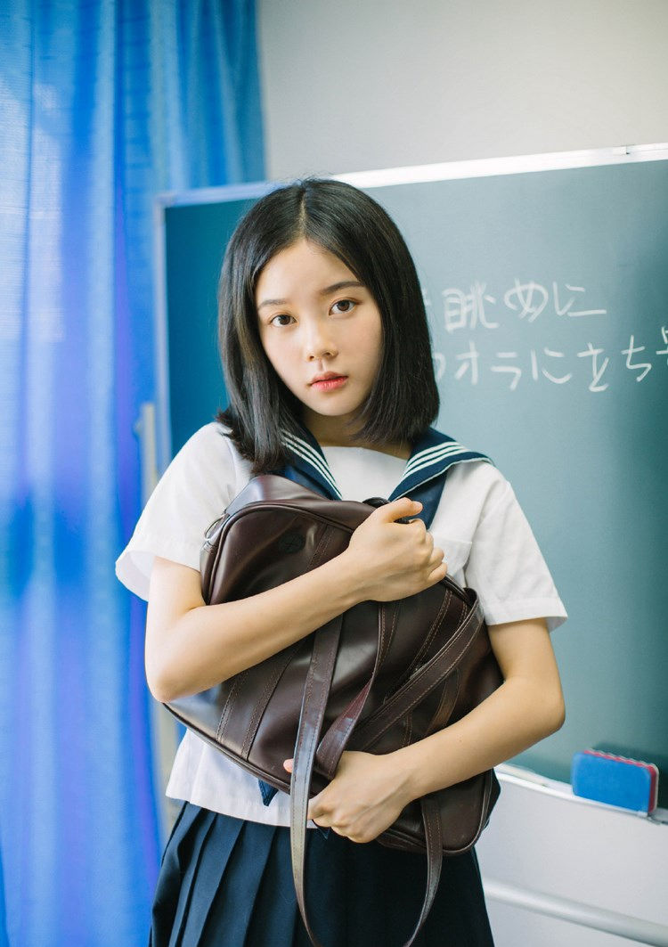 男生女生一起相差差差差2023,2023年性别差异大揭秘 教育职场社会全方位解析-5